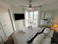 Front Line Port Haven - B&B Corralejo