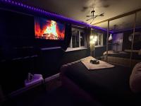 A Star Living - B&B Liversedge