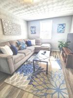 Cozy 2 Bdrm Cottage King bed - Bed and Breakfast Portsmouth