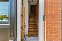 Modern 3BR Condo Walk to Downtown and UT with Parking - B&B Knoxville