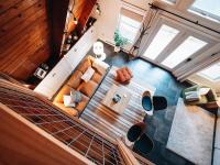 Cozy A-Frame Getaway Minutes from Nelson Ledges - Bed and Breakfast Southington