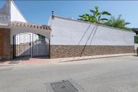 Love Rent4 Málaga Secret Garden - B&B Torre de Benagalbón