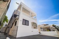 Apartment with Garden View