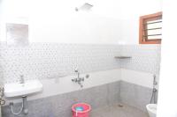 Deluxe Double Room (2 Adults + 1 Child)