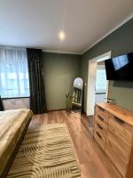 Modernes Apartment 2 mit eigener Küche & Bad - Schuster Homes - - Ferienwohnung Salzgitter