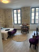 Studio cosy en pierre au cœur du vieux Langon - Chambres d’hôtes Langon