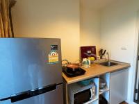 芭提雅Lumpini中天海滩海景公寓-直达海滩 - Bed and Breakfast Jomtien