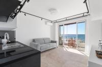 Superbe 2 pièces Front de Mer, Le Lido - B&B Antibes