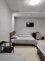 Quadruple Room with Private Bathroom