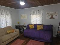 Yellow Mellow - B&B Jackson