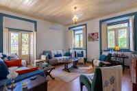 Casa Turquesa Pet-Friendly, Riverfront Home - Chambres d'hôtes Constância
