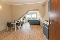 Giglio Terminal Traghetti - B&B Genoa