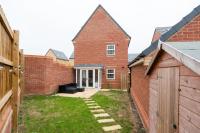 4 Bedroom Detached House - Bed and Breakfast Milton Keynes