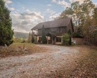 Luxurious Mountain Retreat with Hot Tub Jacuzzi Suite & Wood-Burning Fireplace - 10 Min to Boone - Ferienwohnung Sugar Grove