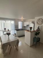 Appartement 10 mn de Paris et 5 mn du terminus Paris-Bauvais - B&B Saint-Denis