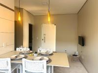Casa 01 - Casa com 2 quartos, próximo a rodoviária e aeroporto - Bed and Breakfast Palmas