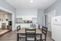 OTR Retreat, Private Deck and Near Downtown - B&B Cincinnati