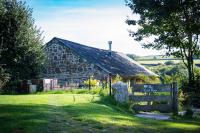 Cosy Rural Barn with Private Garden & Forest - The Cart Barn - B&B Tavistock