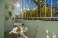 Family Apartment in Saska Kępa Bright & Functional Interiors with Balcony by Noclegi Renters - Chambres d'hôtes Varsovie