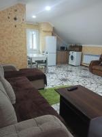 Зелений Рай - Ferienwohnung Dilidschan
