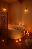 Chalet romantique & SPA - B&B Montignac-Charente