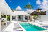 Villa Piano - Luxury 3BR Villa with, Sauna, Ice bath & Outdoor cinema - B&B Ubud