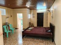 Basic Dreibettzimmer mit Gemeinschaftsbad