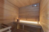 Superior Floating Suite King-Size Bed Spa Bath, Sauna and Rooftop
