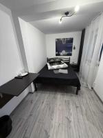 Queen Room with Shared Bathroom