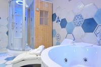 Chambre Lit Queen-Size avec Baignoire Spa