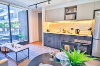 HOM I Luminoso y Lujoso Depto 1D1B en Nunoa - B&B Santiago