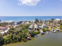 Sunburst Haven – Dock, Pool & Gulf Sands - Chambres d'hôtes Englewood