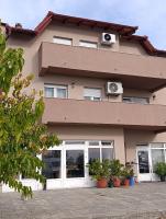 Luxury suites Marušić sobe - Bed and Breakfast Brodski Varoš