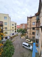 Ботанік це 3 кімнатна квартира подобово у центрі Полтави Мережа Alex Apartments Безконтактне заселення 24-7 Документи для відряджень - Bed and Breakfast Poltava