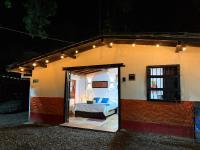 Compostela cabaña privada (private cabin for rent) - B&B Jardín