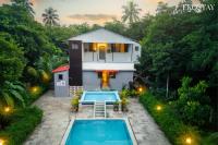 EKOSTAY - Fern Wood Villa - B&B Dhanaurd