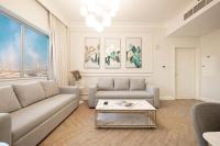 Two-Bedroom Deluxe Apartment with Balcony