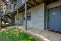 2BR Condo at Pointe Royale - Stairs Required - 2 Pools - FREE TICKETS INCLUDED - PR50-4 - Bed and Breakfast Branson