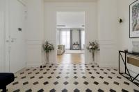 My Paris Apartments - Marbeuf - Chambres d’hôtes Paris