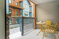 Contemporary 2BR with hot tub and Mountain Views - B&B Dead Man's Flats