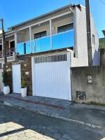 Casa Duplex Completa a Poucos Minutos da Praia - B&B Itapema