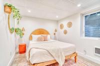 Stay Portland - Budget-Friendly Basement Hideaway - 91 WalkScore - B&B Portland