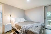 Unique Portland Home in Pearl District Sleeps 4 - B&B Portland