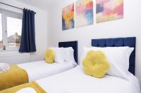 Willow House - Telford Centre - Parking - Bed and Breakfast Madeley