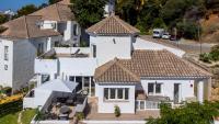 Atico Dúplex en Estepona con Vistas al Mar y Montaña a 10 min de la Playa - Ferienwohnung Estepona