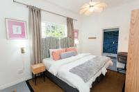 Klassisches Apartment mit 1 Schlafzimmer und Kingsize-Bett