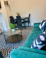 Leicester Comfort -M1, A47 contractor stays - Free parking - B&B Leicester