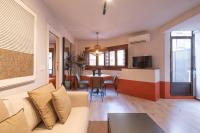 Steps from the Alhambra, Private Terrace & AC - Ferienwohnung Granada