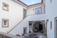Rustic & Modern Stone House by Host Wise - B&B Pedroso