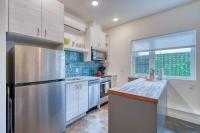 Stay Portland - The Division Street Funk Flat - 94 WalkScore - Bed and Breakfast Portland